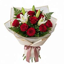 Букет цветов из:  Лилии и Розы в Дондуковской