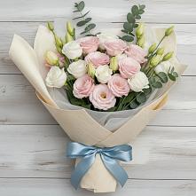 Букет цветов из:  Лизиантусы #REPLACE_PRED# Дондуковской