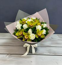 Букет цветов из:  Орхидеи и Розы в Дондуковской