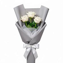 Букет 3 белые розы #REPLACE_PRED# Дондуковской