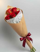 Букет цветов из:  Розы в Дондуковской