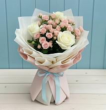 Букет цветов из:  Розы в Дондуковской