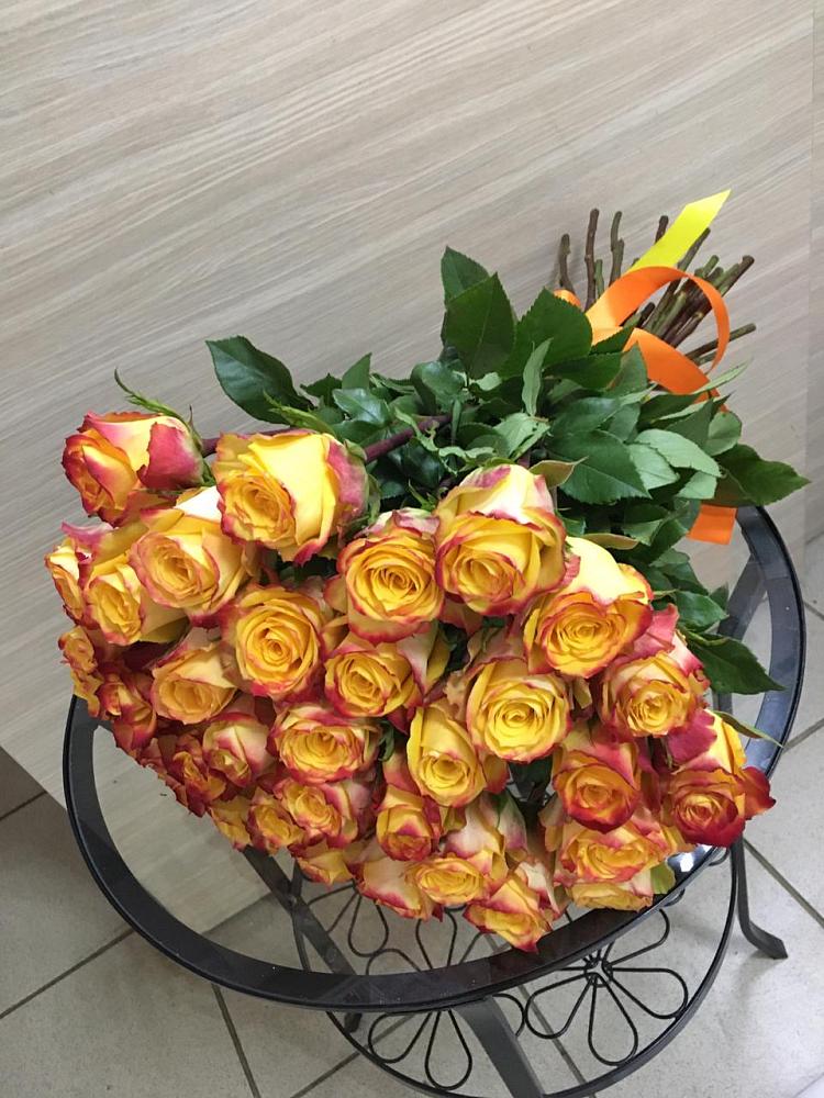 Букет Желтые розы в Дондуковской