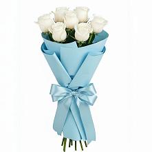 Букет 7 белых роз Проуд в Дондуковской