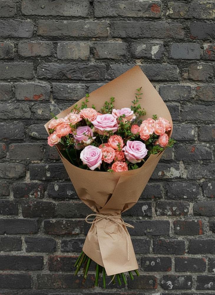 Букет цветов из: Розы в Дондуковской