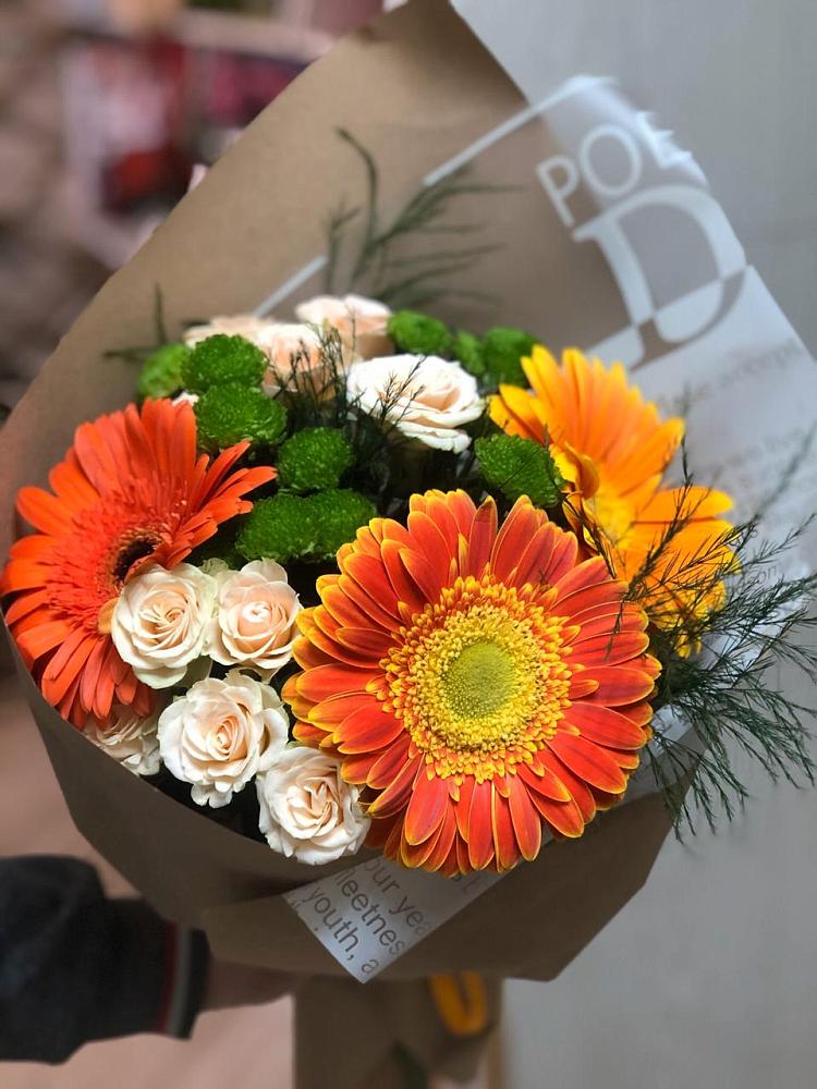 Букет цветов из: Герберы, Хризантемы и Розы в Дондуковской