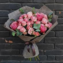 Букет цветов из:  Розы в Дондуковской